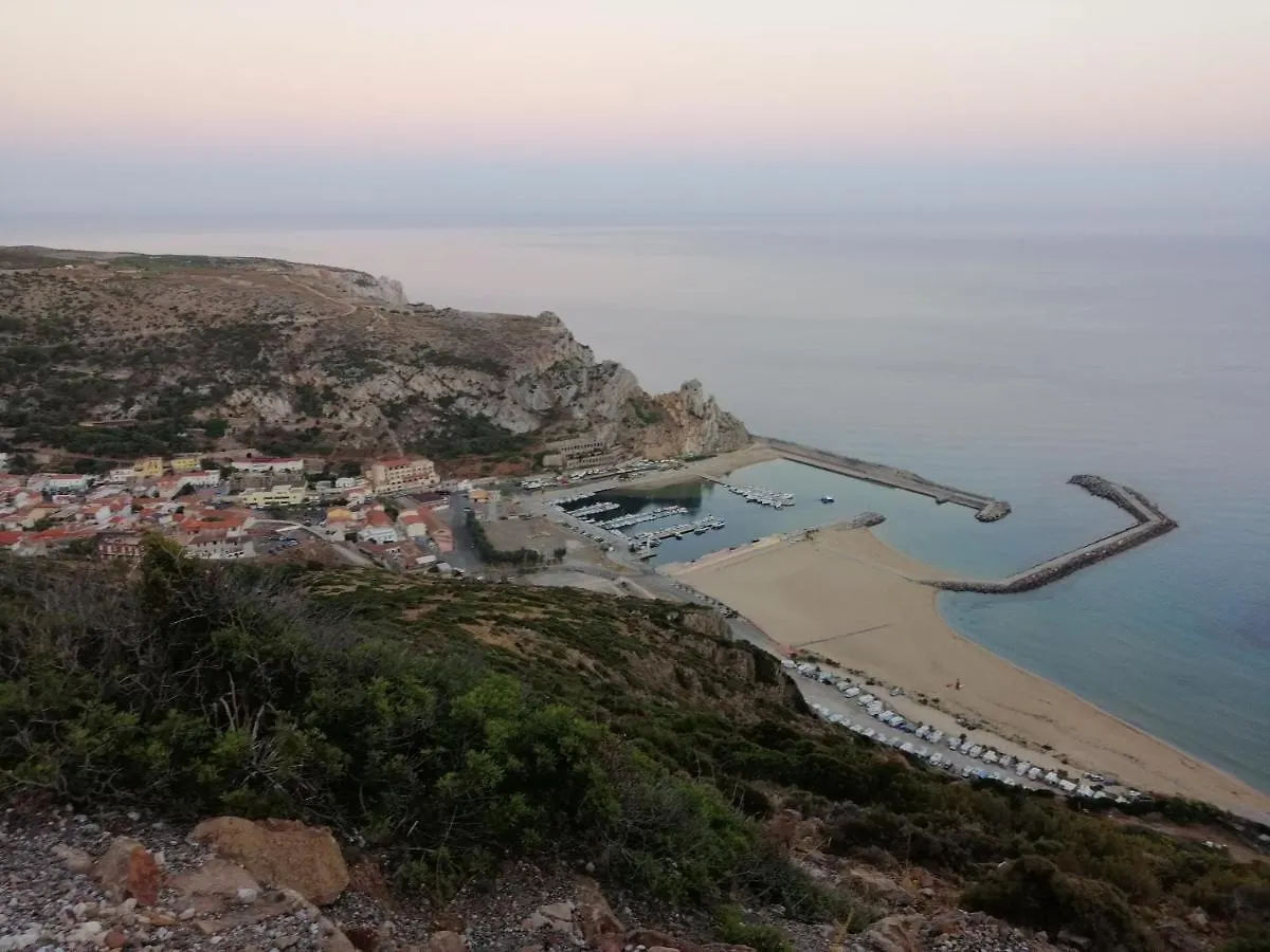 Casa Di Chia Buggerru Bed & Breakfast
